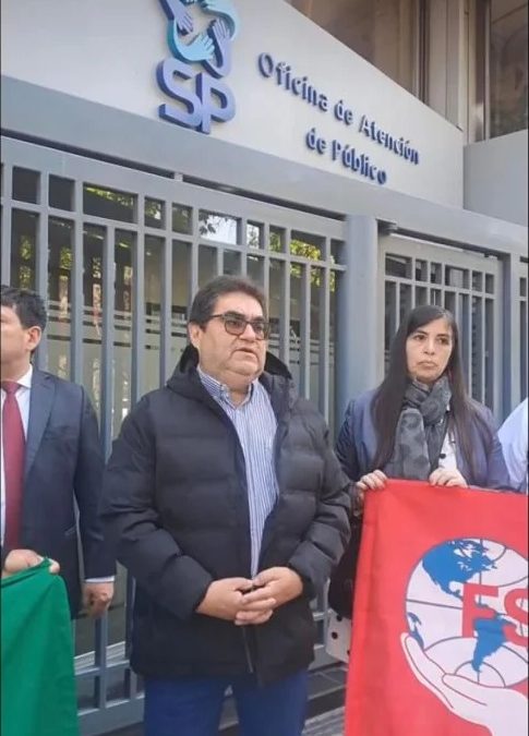 La CAT y federaciones sindicales piden a la Superintendencia sancionar a las AFP por operaciones con derivados